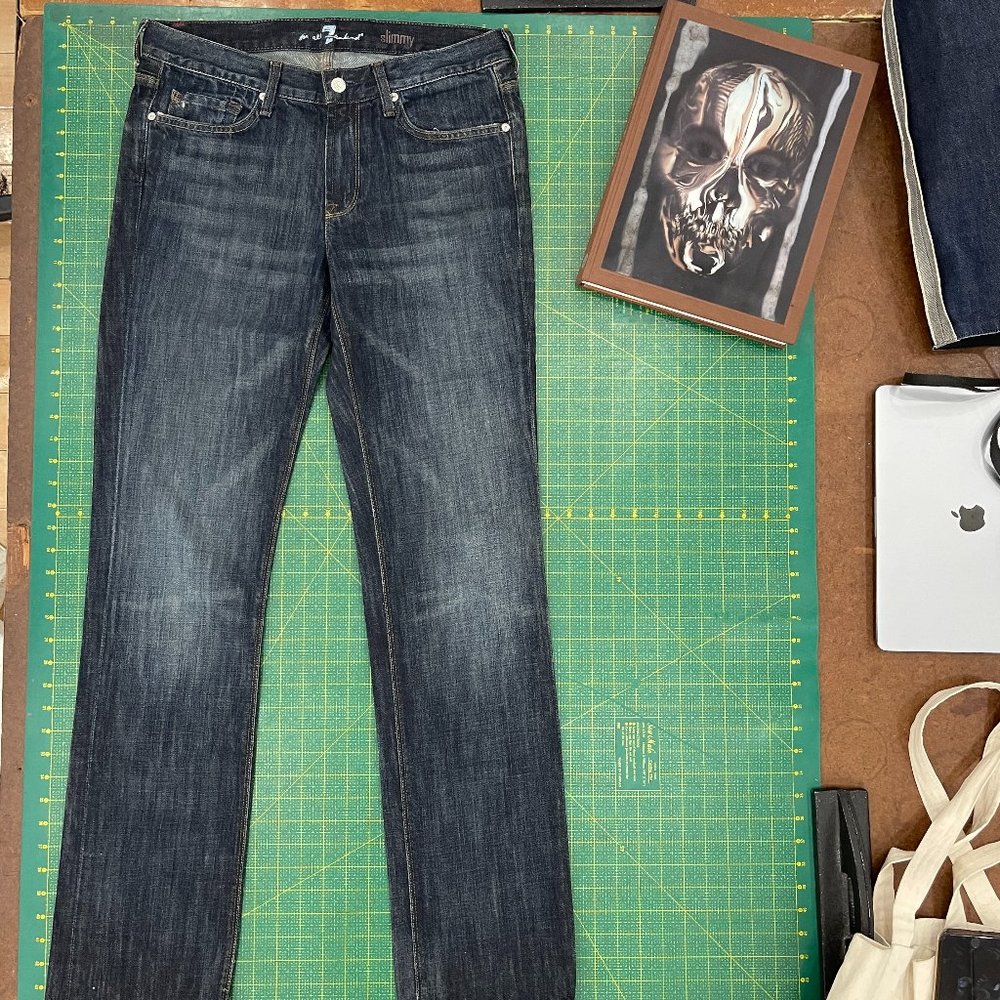 VINTAGE 7 for all mankind Slimmy distressed jeans size 32